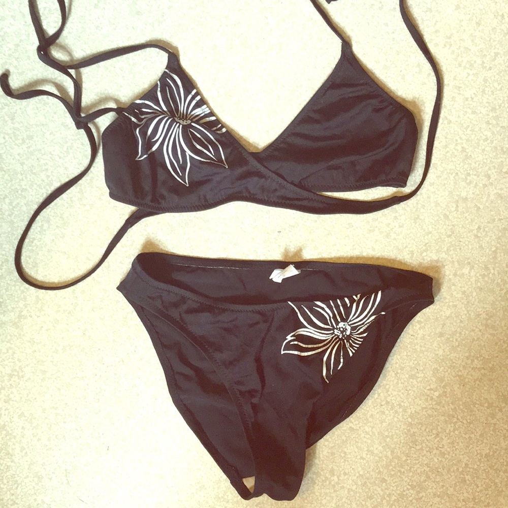 Black Crossbody Black bikini